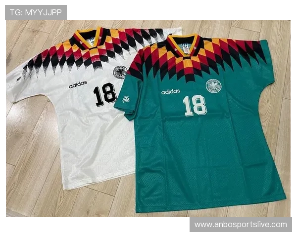 德甲球队队服设计的变化与文化影响